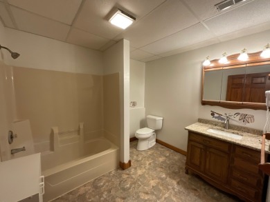 Raccoon Lake, Lake Access, Rustic Cottage - photo 23