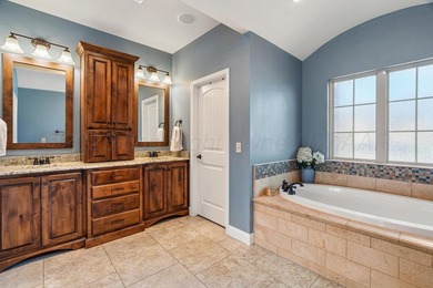Fabulous floor plan in the highly desirable Hunsley Hills - photo 15