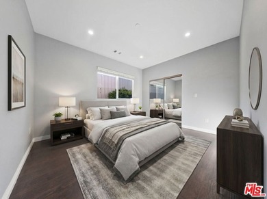 Bright, contemporary, and move-in ready this modern Harbor City - photo 16