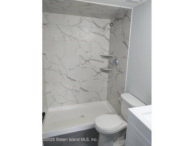 335 Oakland Ave. is the setting for this gorgeous New - photo 22