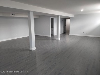 335 Oakland Ave. is the setting for this gorgeous New - photo 25