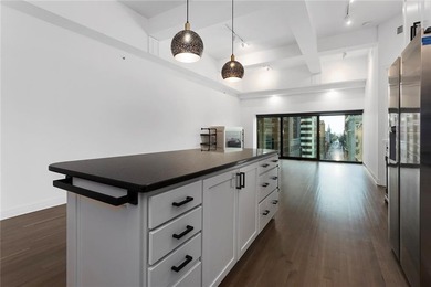 Welcome to urban luxury living in the highly sought after - photo 29