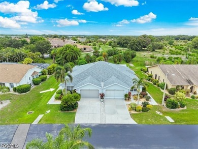 Welcome to this beautifully maintained, move-in ready 3-bedroom - photo 3