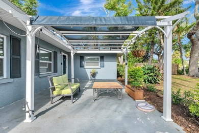 Fully Remodeled Home in Prime Bradenton Location - 15 minutes to - photo 10
