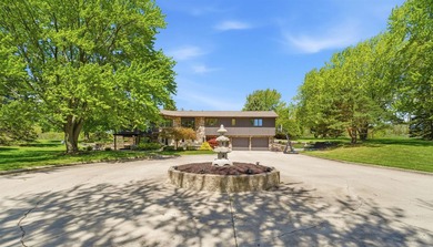 Lake Winnebago Home For Sale in Hilbert Wisconsin