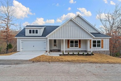 Lake Loch Lomond Home For Sale in Bella Vista Arkansas