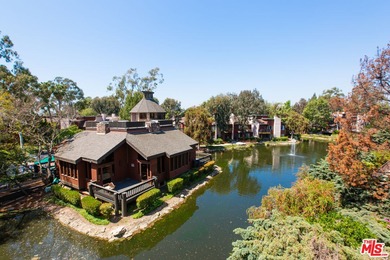 (private lake, pond, coastal) Condo For Sale in Culver City California