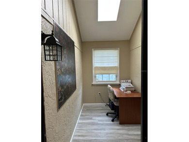 One or more photo(s) has been virtually staged. NEW PRICE ALERT - photo 19