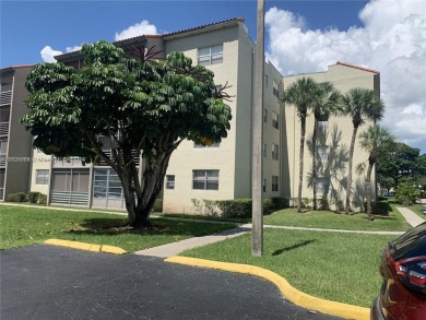 (private lake, pond, creek) Condo For Sale in North Lauderdale Florida