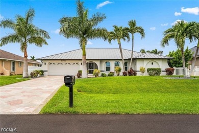 Located in a very desirable neighborhood in SW Cape Coral, this - photo 6
