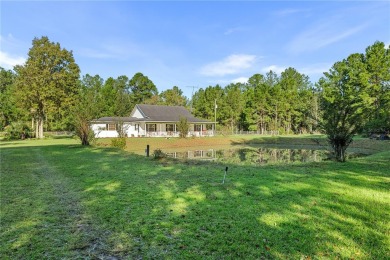 (private lake, pond, creek) Home For Sale in Gainesville Florida