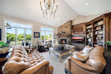 Escape to your own private sanctuary with this exceptional - photo 12