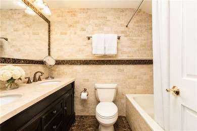 Welcome to 22 Putters Court, Staten Island, NY 10301, a - photo 18