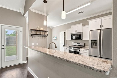 Built in 2019 and exceptionally well maintained, this 3-bedroom - photo 9