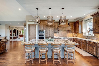 Escape to your own private sanctuary with this exceptional - photo 20