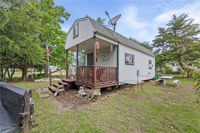 Meticulously Maintained Lake Cabin with Endless Potential! - photo 3