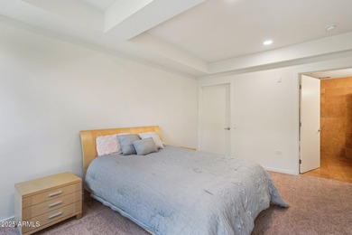 Welcome to this lovely interior facing Optima Camelview 2