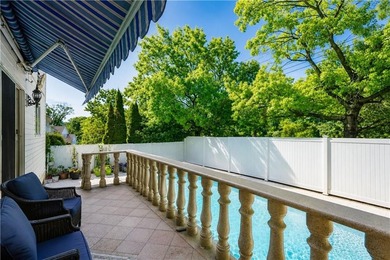 Welcome to 22 Putters Court, Staten Island, NY 10301, a - photo 29
