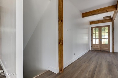 Stunning Un-Obstructed Lake View Home with High-End Finishes - photo 33