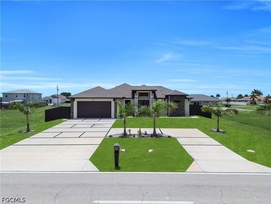 Welcome to your dream home in Cape Coral, Florida! This stunning - photo 4