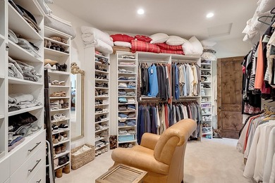 Escape to your own private sanctuary with this exceptional - photo 40