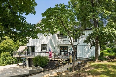 Beautiful 1.5 story home with rare attached 2 car garage in this - photo 6