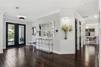 Luxury Naples living awaits in this rarely available and highly - photo 8