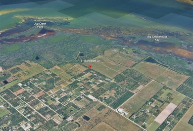 Discover the possibilities on beautiful Pine Island with this - photo 4