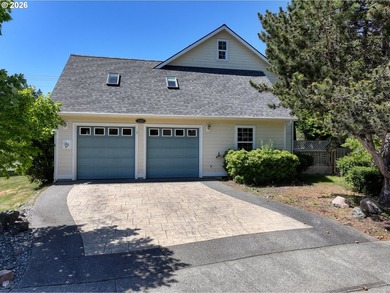 Welcome to this stunning two-story home nestled in a peaceful - photo 2