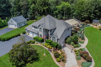 Welcome to your own private sanctuary in North Bedford County, a - photo 1