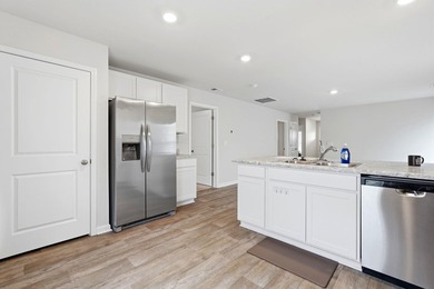 Welcome to 224 Jeff Waters Circle, a beautifully maintained - photo 22