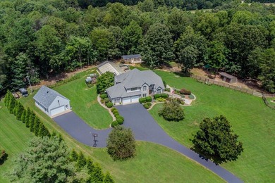 Welcome to your own private sanctuary in North Bedford County, a - photo 2