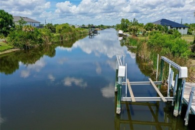 Discover the ultimate Florida lifestyle in this meticulously - photo 6