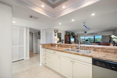 $10K PRICE REDUCTION! FURNISHED 2-BEDROOM, 2-BATH THIRD-FLOOR - photo 9