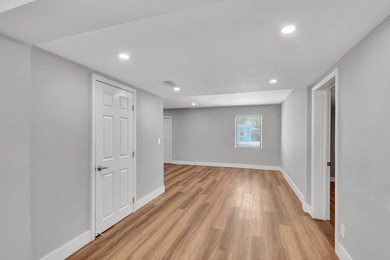 IMMEDIATE INCOME-PRODUCING GEM GENERATING $4,400/MONTH & JUST 1 - photo 12