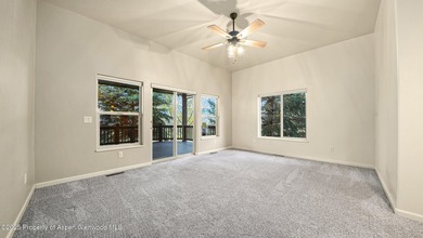 Live the Colorado Lifestyle on the Golf Course! Perfectly - photo 17