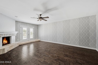 Rare opportunity in coveted Paradise Valley Farms, perfectly - photo 20