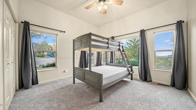 Live the Colorado Lifestyle on the Golf Course! Perfectly - photo 21