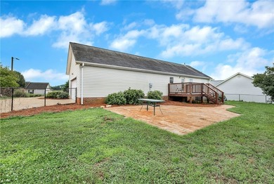 Conveniently located just minutes from beautiful Lake Hartwell - photo 22