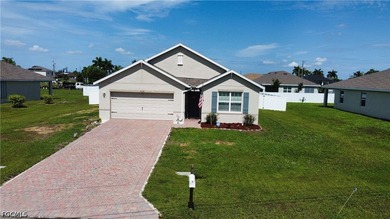Welcome to this move-in-ready 4-bedroom, 2-bath home offering 1 - photo 3