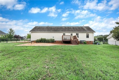 Conveniently located just minutes from beautiful Lake Hartwell - photo 23