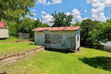 Welcome to your private lakefront retreat on beautiful Lake - photo 4