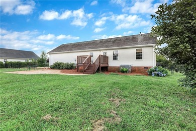 Conveniently located just minutes from beautiful Lake Hartwell - photo 24