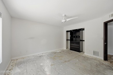 Rare opportunity in coveted Paradise Valley Farms, perfectly - photo 27