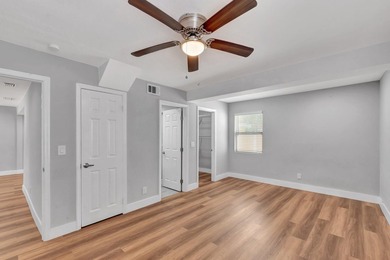 IMMEDIATE INCOME-PRODUCING GEM GENERATING $4,400/MONTH & JUST 1 - photo 27