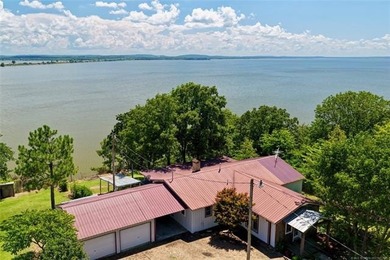 Welcome to your private lakefront retreat on beautiful Lake - photo 10