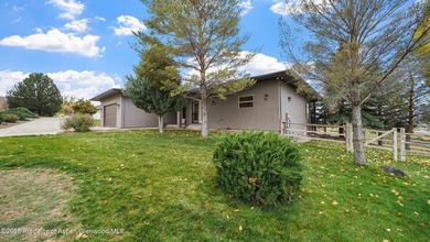 Live the Colorado Lifestyle on the Golf Course! Perfectly - photo 35