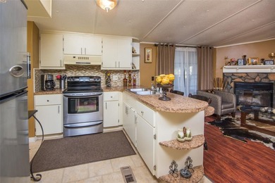 INVESTOR ALERT! Property includes both 1211 and part of 1235 - photo 37