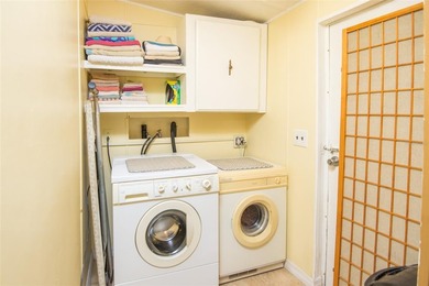 INVESTOR ALERT! Property includes both 1211 and part of 1235 - photo 39
