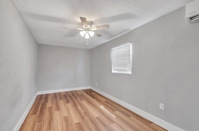 IMMEDIATE INCOME-PRODUCING GEM GENERATING $4,400/MONTH & JUST 1 - photo 41